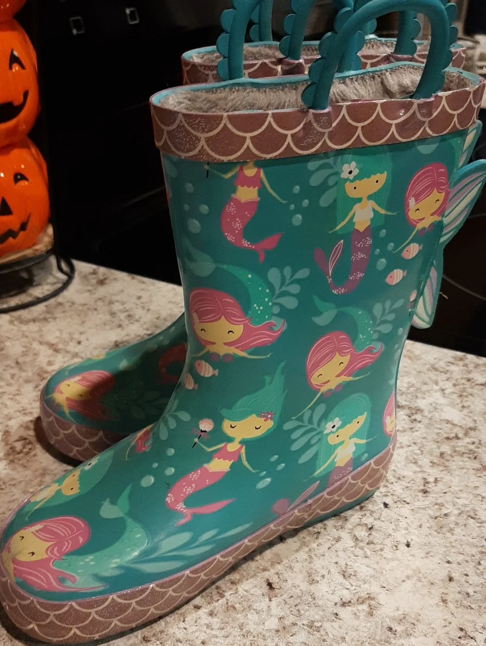 Mermaid Kids Waterproof Teal Rain Boot Members Mark, So Cute! Size 9/10